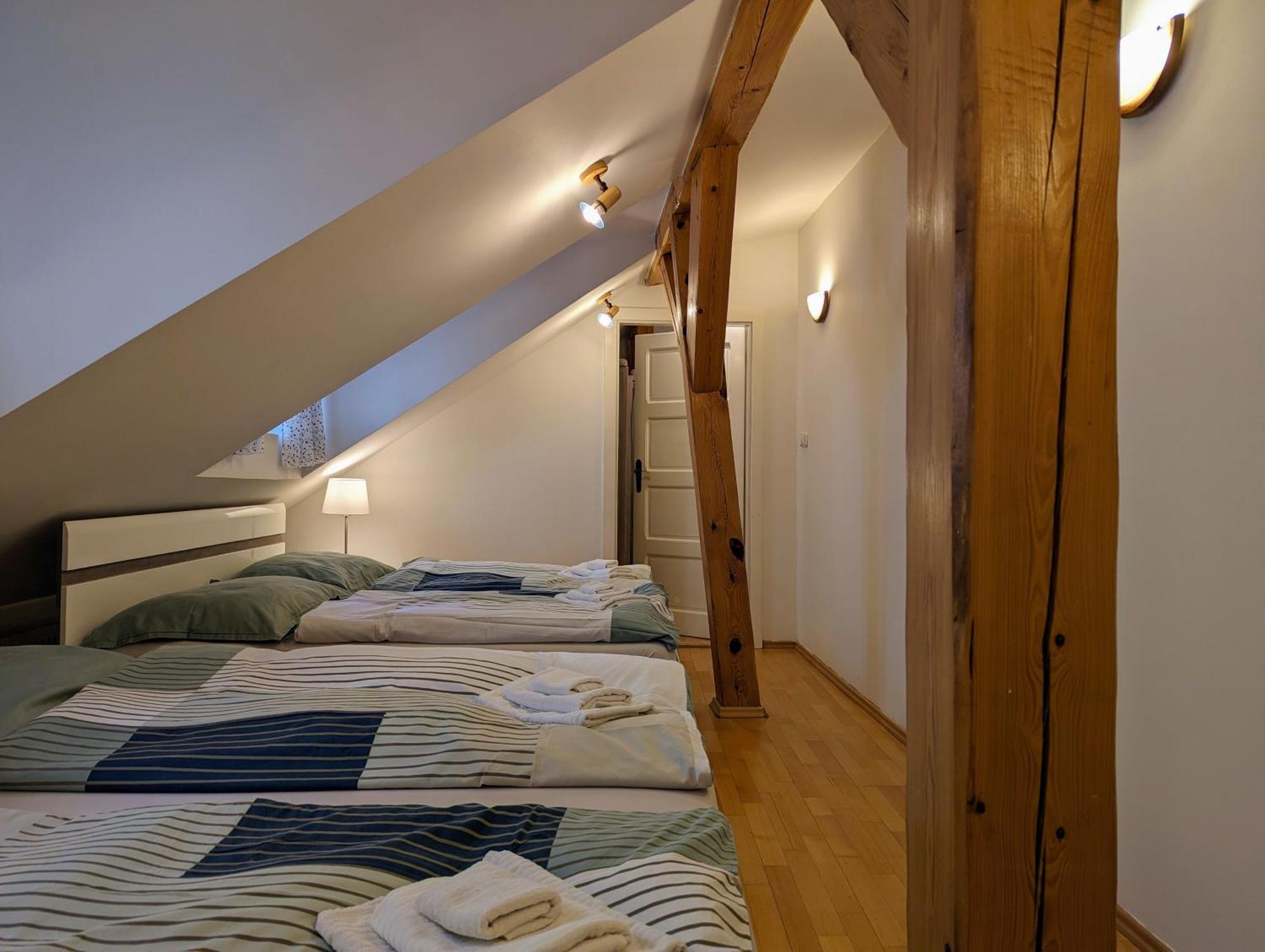 Apartments Tynska 7 Prague Luaran gambar