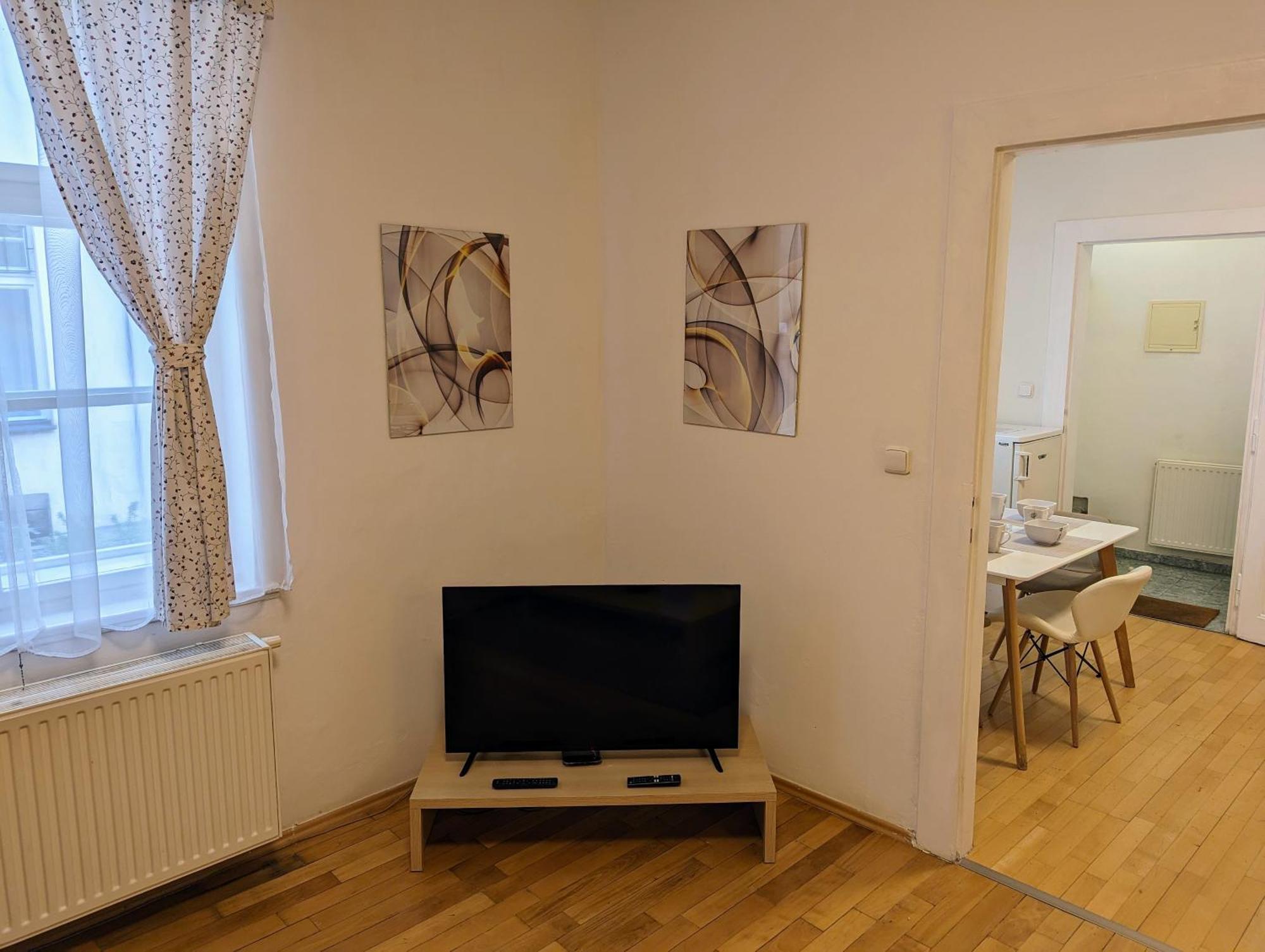 Apartments Tynska 7 Prague Luaran gambar