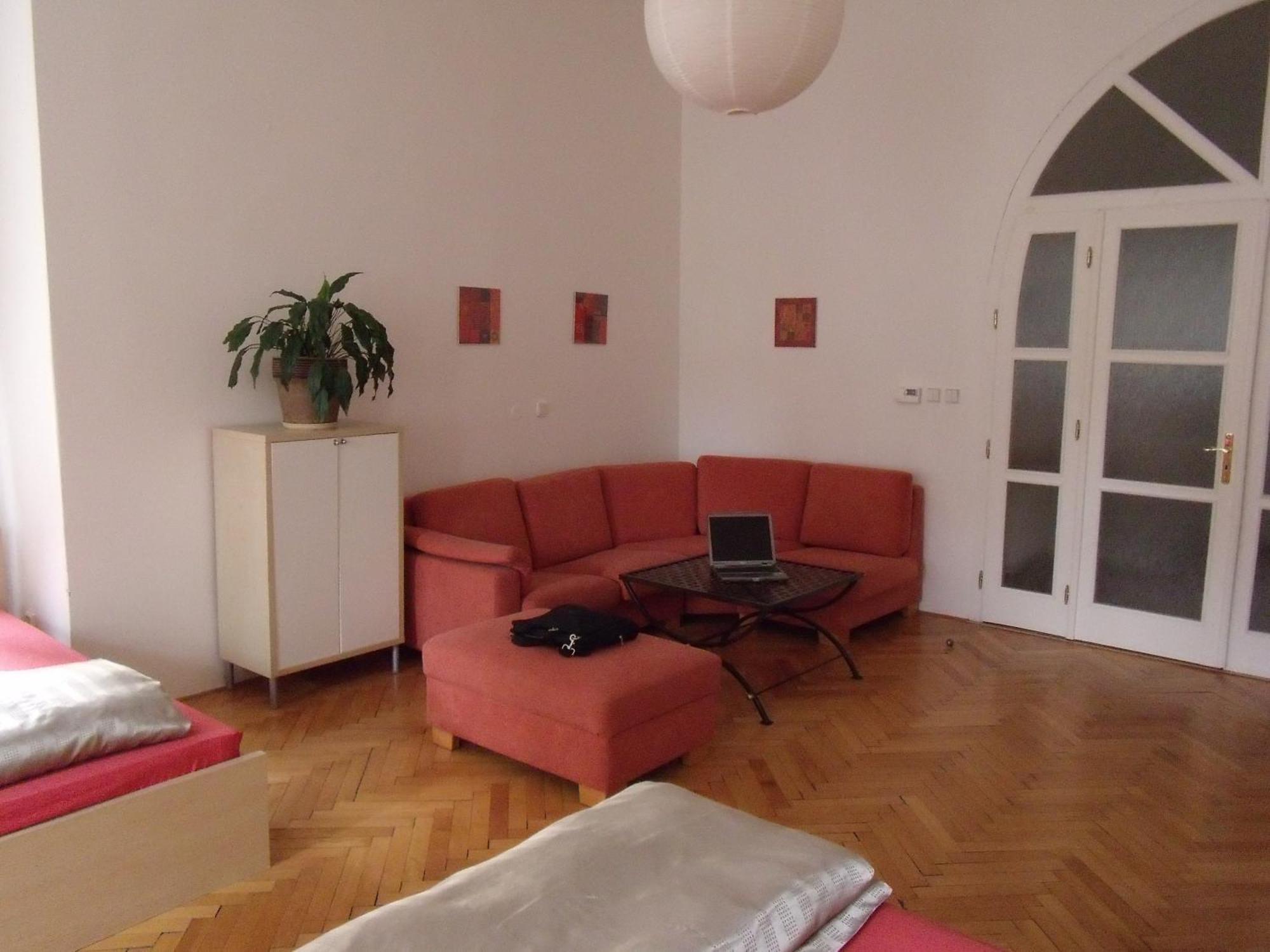 Apartments Tynska 7 Prague Luaran gambar