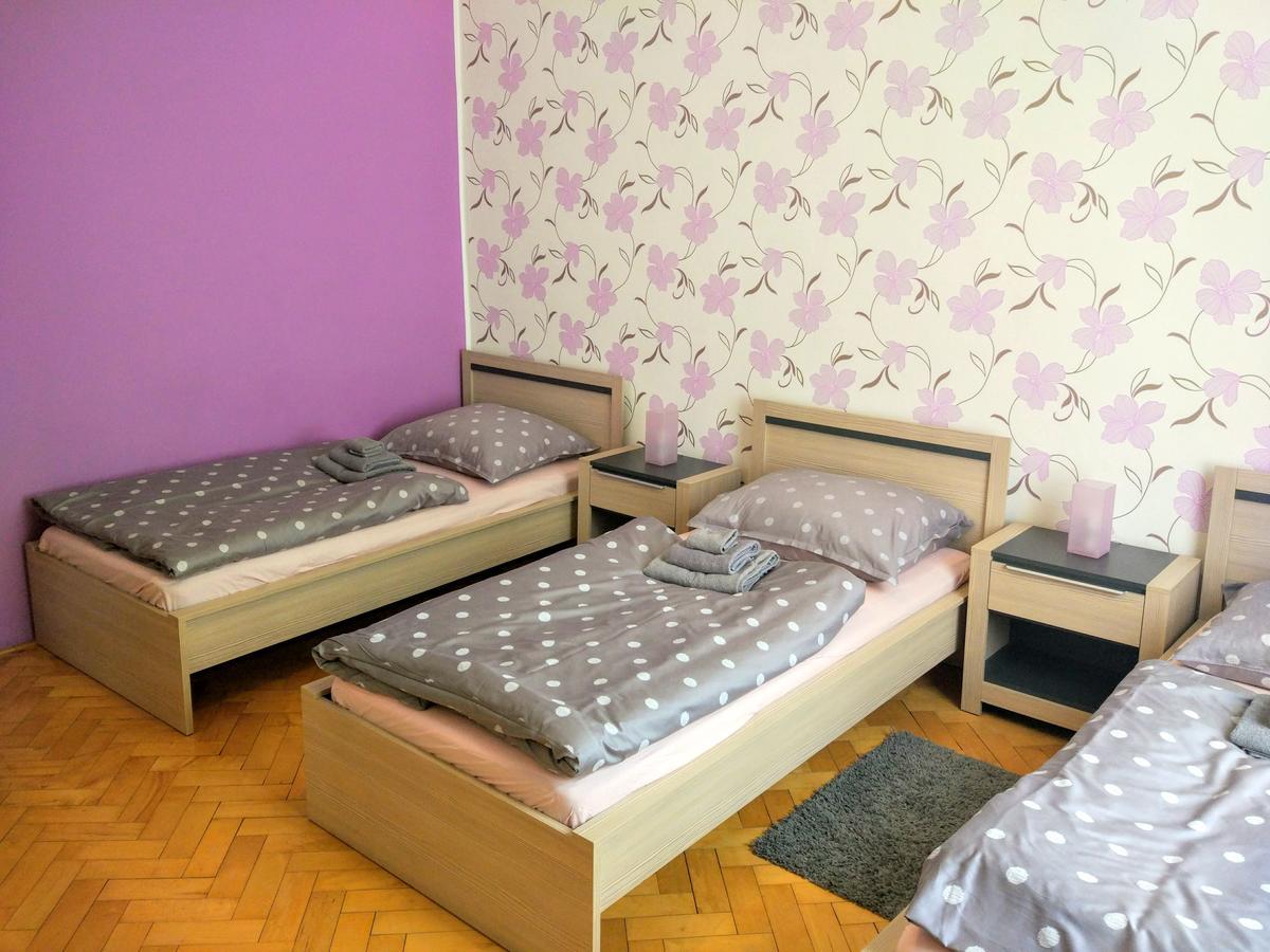 Apartments Tynska 7 Prague Luaran gambar